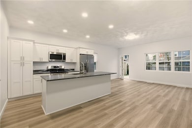 47 Windsor Rd, Cranston, RI 02905 - photo 7