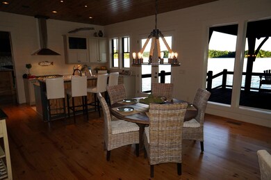 128 Stone Ridge (1)