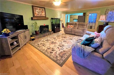 7358 Davis Country Rd, Randleman, NC 27317 - photo 3