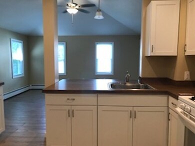 14 Free St unit 16, Milford, MA 01757 - photo 5