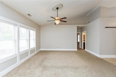137 Galahad Dr, Franklin, IN 46131 - photo 5