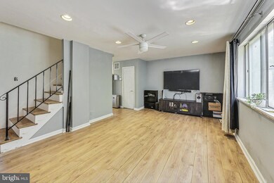 918 Booker Dr, Capitol Heights, MD 20743 - photo 3