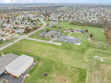 0 Walden Ponds Cir unit 1824952, Hamilton, OH 45011 - photo 5