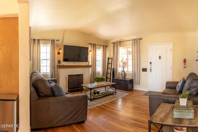 2712 Altura Ave, El Paso, TX 79930 - photo 5