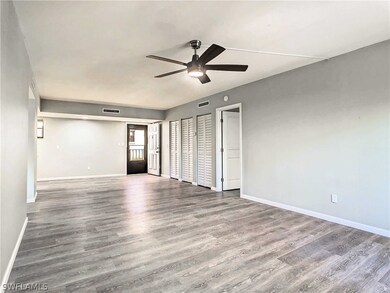 12501 Mcgregor Blvd unit 23, Fort Myers, FL 33919 - photo 5