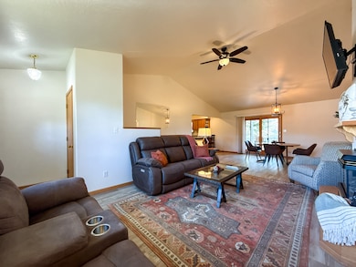 3232 Arbor Way, Great Falls, MT 59405 - photo 5