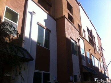 1578 W Artesia Square unit D, Gardena, CA 90248 - photo 3