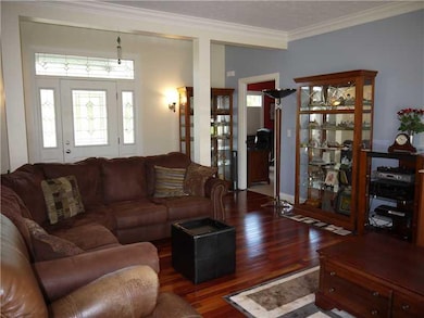 Entry/Foyer.