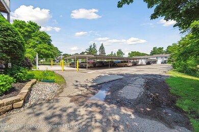 02-523-Bainbridge-Dr-#40-East-Lansing-MI