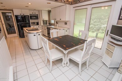 06-Kitchen