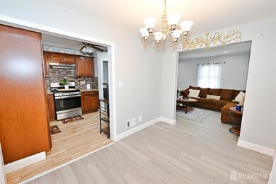 115 Clark St, Roselle, NJ 07203 - photo 6