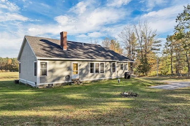 227 Union St, Peterborough, NH 03458 - photo 2