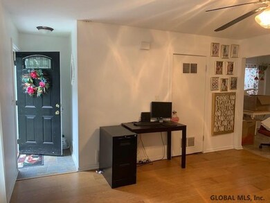 261 Myrtle Ave, Albany, NY 12208 - photo 2