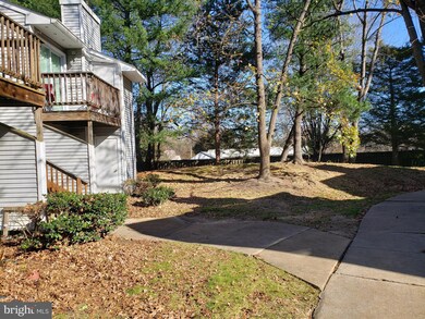 8635 Beekman Place, Alexandria, VA 22309 - photo 2