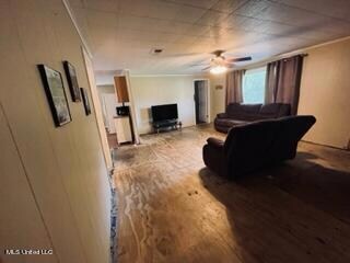 127 White Rd, Lucedale, MS 39452 - photo 6