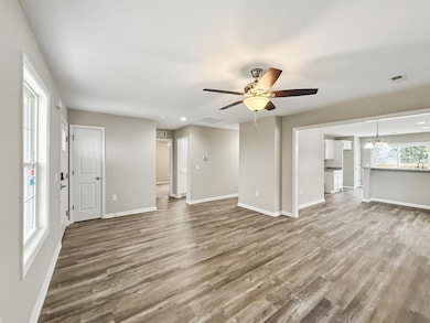 207 Charles Carr Dr, Harrodsburg, KY 40330 - photo 3