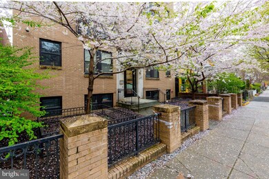 732 Lamont St NW unit 302, Washington, DC 20010 - photo 4