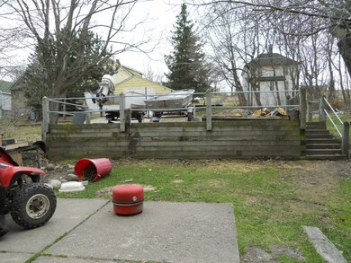Back Yard/Off Street Parking