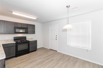 3603 Joshua St, Ennis, TX 75119 - photo 6