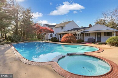 1152 Cedar Top Rd, Reading, PA 19607 - photo 6