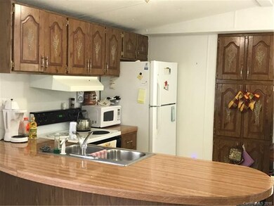 Open kitchen with bar top