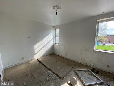 1015 N Arlington Ave, Baltimore, MD 21217 - photo 5