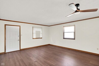 509 E Main St, Brownsburg, IN 46112 - photo 4