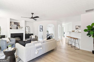 1161 Gable Terrace, Jonesboro, GA 30236 - photo 6