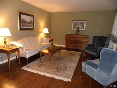 1445 Wisdom Place, Allentown, PA 18106 - photo 3