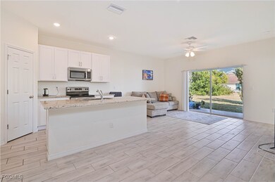 603 & 605 SE 23rd Place, Cape Coral, FL 33990 - photo 6