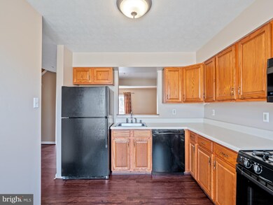 6253 Meadowcroft Rd, Sykesville, MD 21784 - photo 7