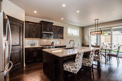 61124 Ambassador Dr, Bend, OR 97702 - photo 5