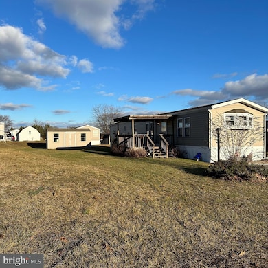 1024 Warm Spring Rd unit 62, Chambersburg, PA 17202 - photo 3