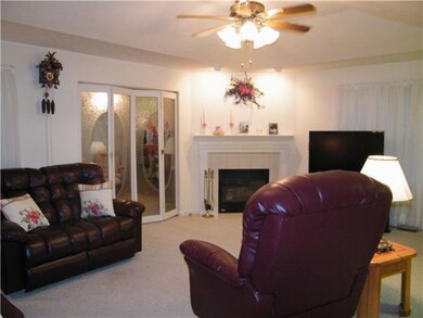 5737 Kensington Blvd, Plainfield, IN 46168 - photo 2