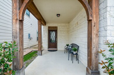 8922 Live Oak Grove Ln, Houston, TX 77080 - photo 3