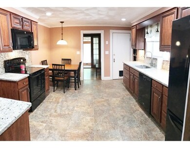 12 Goodell St, Lynn, MA 01902 - photo 4