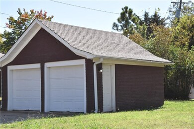 1731 N Beard Ave, Shawnee, OK 74804 - photo 3