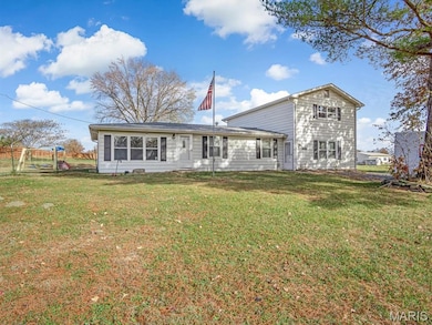 7057 State Route 156, Waterloo, IL 62298 - photo 2