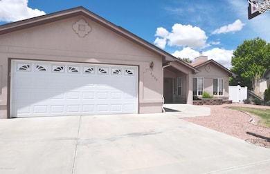 4009 Birmingham St, Farmington, NM 87402 - photo 2