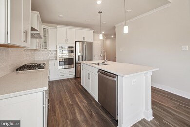 12116 American Chestnut Rd, Bowie, MD 20720 - photo 2