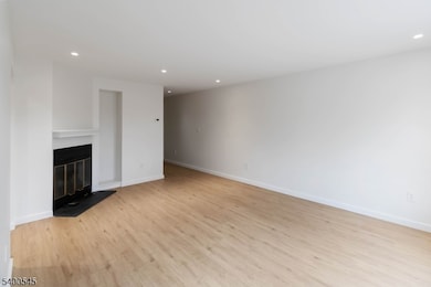 22C Heritage Dr unit C, Chatham, NJ 07928 - photo 4