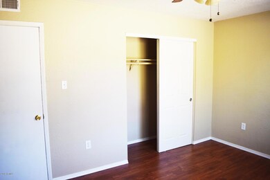 3414 W Del Monico Ln, Phoenix, AZ 85051 - photo 6