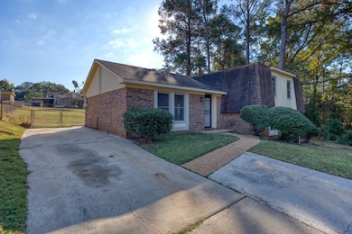1225 Rowell St, Columbus, GA 31907 - photo 5