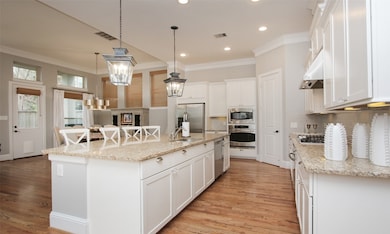 8218 Cabernet Ln, Houston, TX 77055 - photo 7