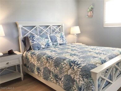 Central Gardens unit 312, Naples, FL 34102 - photo 5