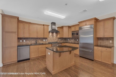 506 Kitchen