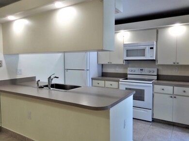 2425 24th Ct, Jupiter, FL 33477 - photo 6