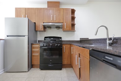 1223 E 52nd St unit 1, Chicago, IL 60615 - photo 5