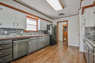 2115 65th St - Kitchen 1