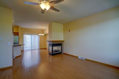 13 S Gardens Way, Fitchburg, WI 53711 - photo 7